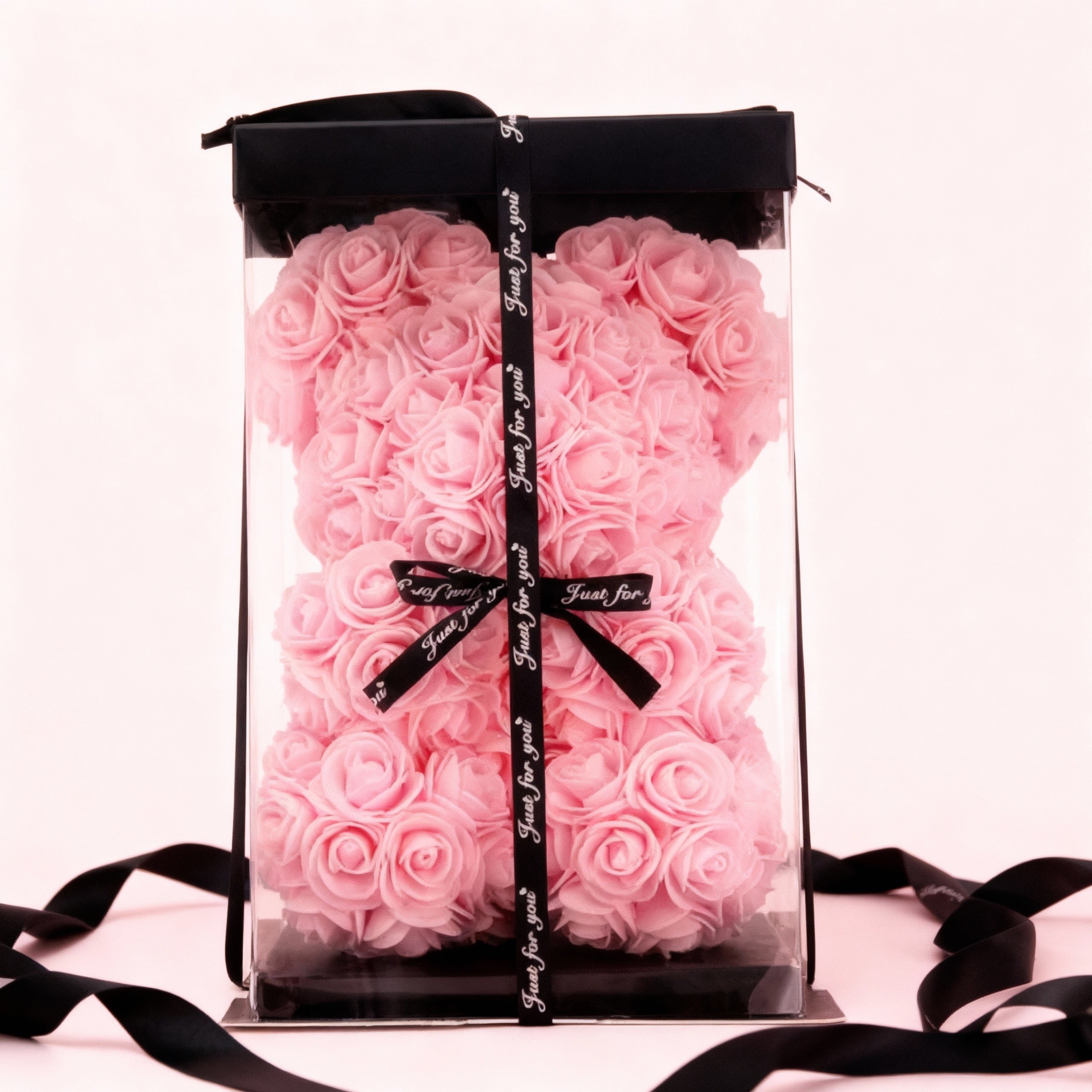 đ§ž Ours Ăternel de Roses â Symbole dâun Amour Inoubliable